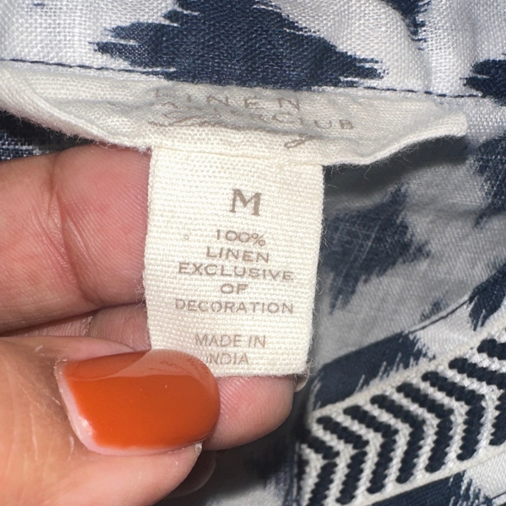 Charter Club Linen Navy and White Patterned Tunic Sz. M - Picture 9 of 9
